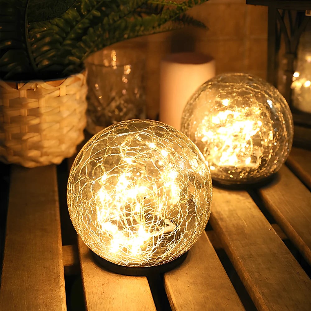 Crackle Glass Solar Garden Globe Lights