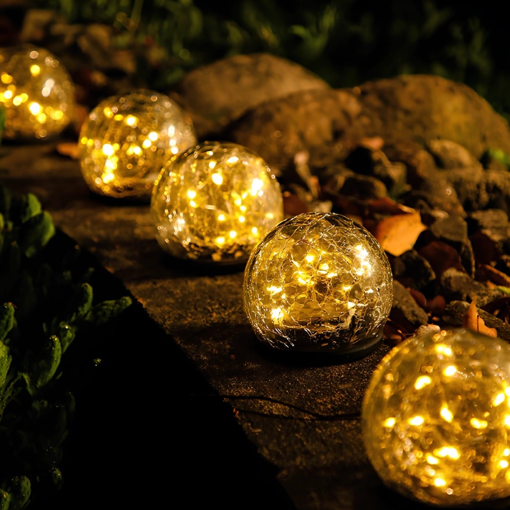 Crackle Glass Solar Garden Globe Lights