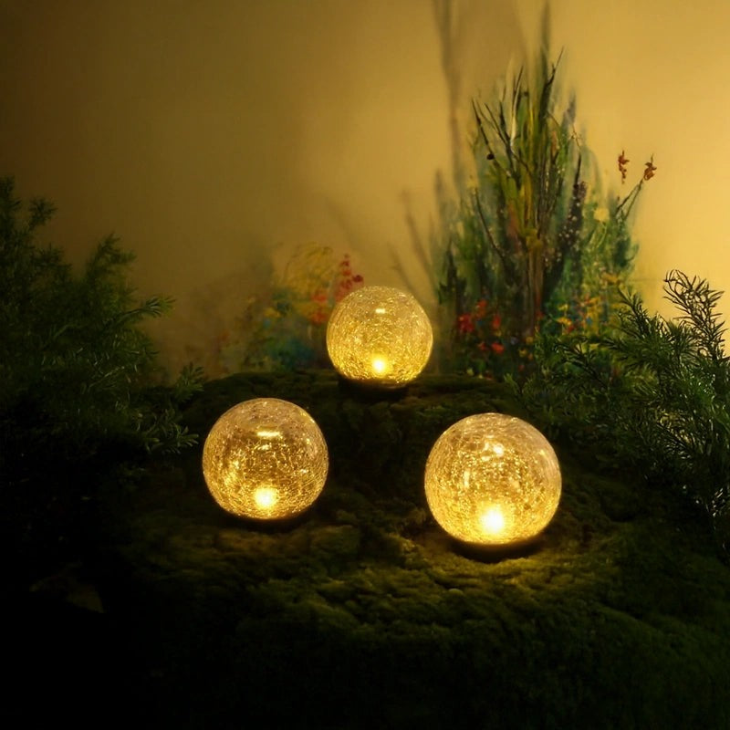 Crackle Glass Solar Garden Globe Lights