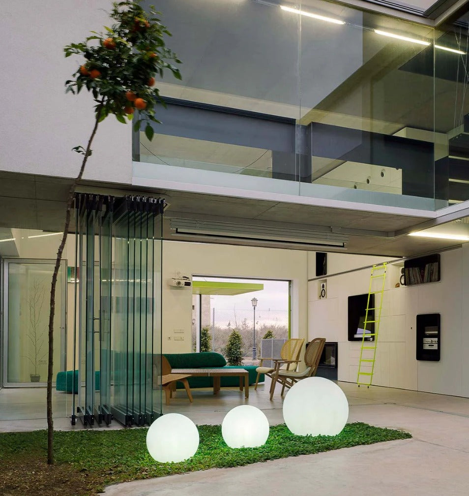 Garden Orb Lamp