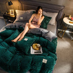 DreamWeave - Plush Fleece Duvet Cover for Ultimate Comfort