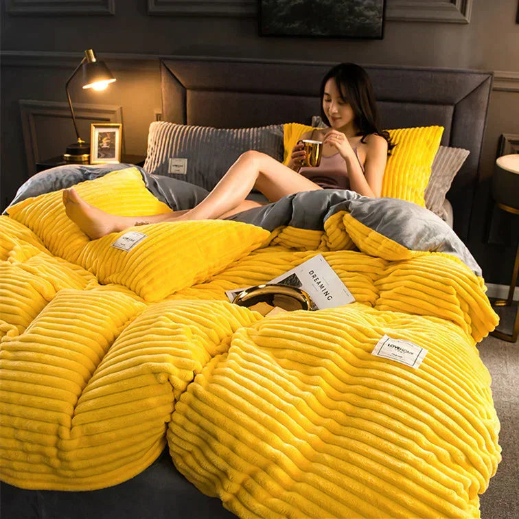 DreamWeave - Plush Fleece Duvet Cover for Ultimate Comfort