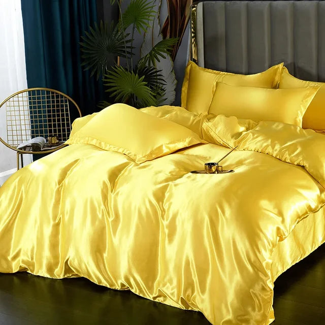 Silk Satin Bedding Set - Opulent Comfort