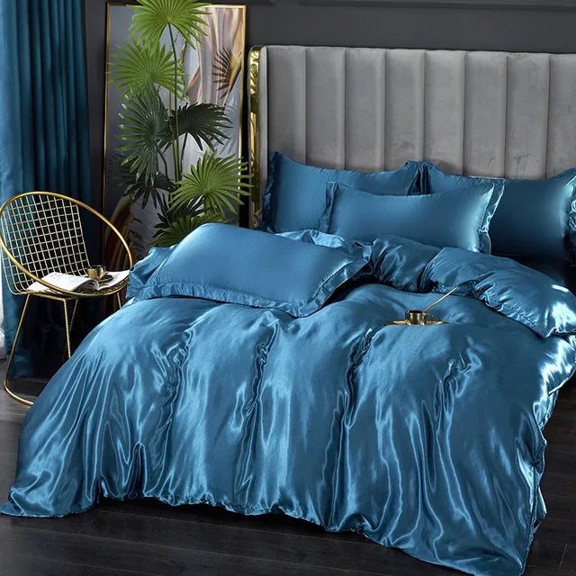 Silk Satin Bedding Set - Opulent Comfort