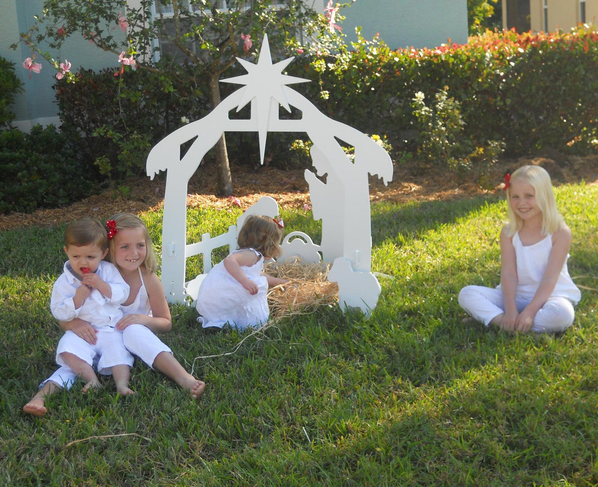 MajesticNativity | Weatherproof Garden Elegance for the Holiday Season