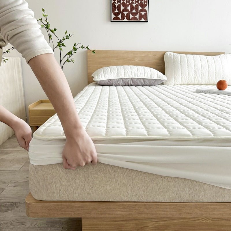 Quilted Mattress Cover