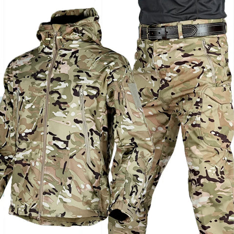 Insulated Outdoor Adventure Jacket