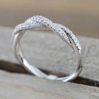 Minimalism 925 Silver Zirconia Twist Ring
