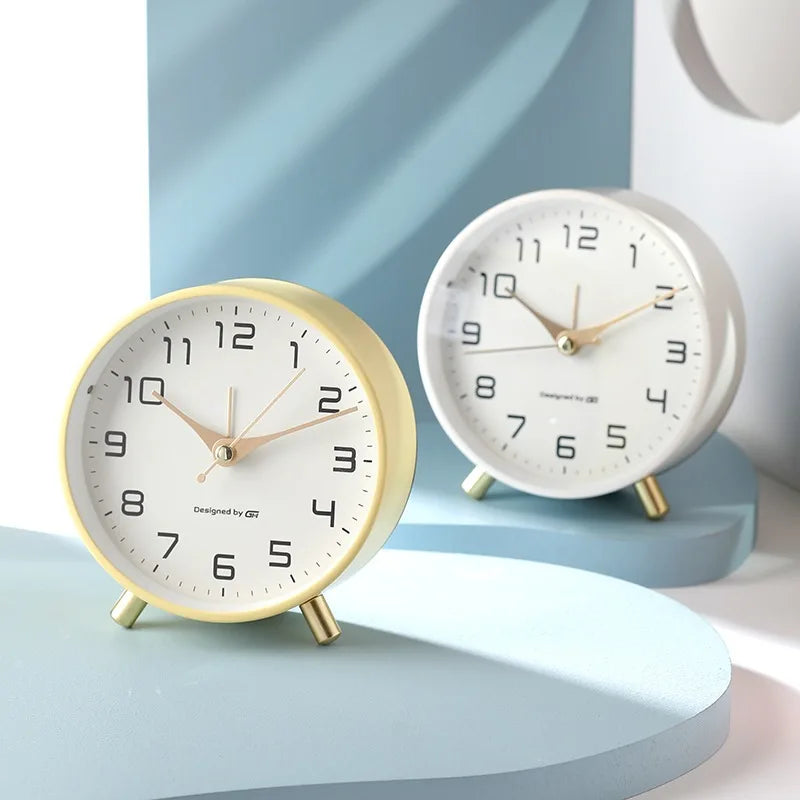 Quiet Desktop Clock - Modern Nordic Style