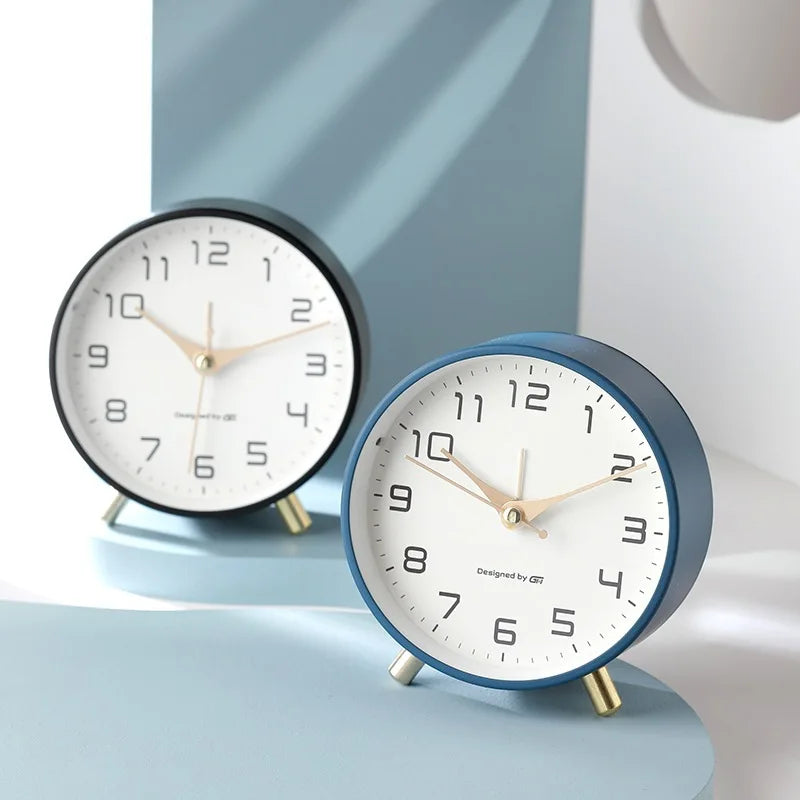 Quiet Desktop Clock - Modern Nordic Style