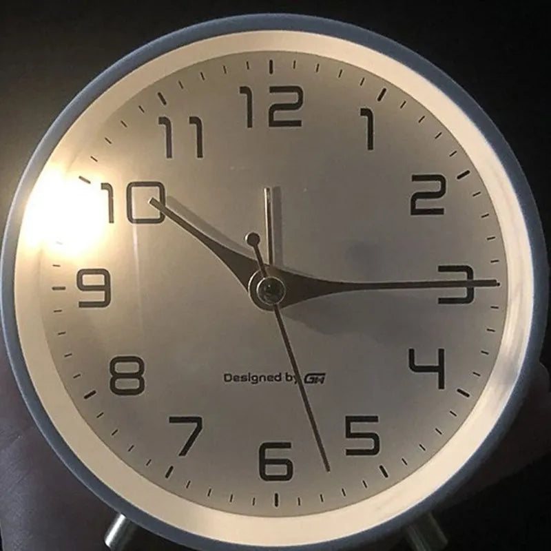 Quiet Desktop Clock - Modern Nordic Style