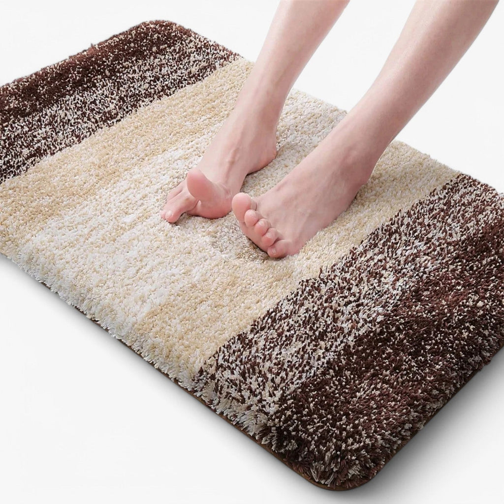 Niki | Non-Slip Bath Mat with Graduated Stripes for Absorbency