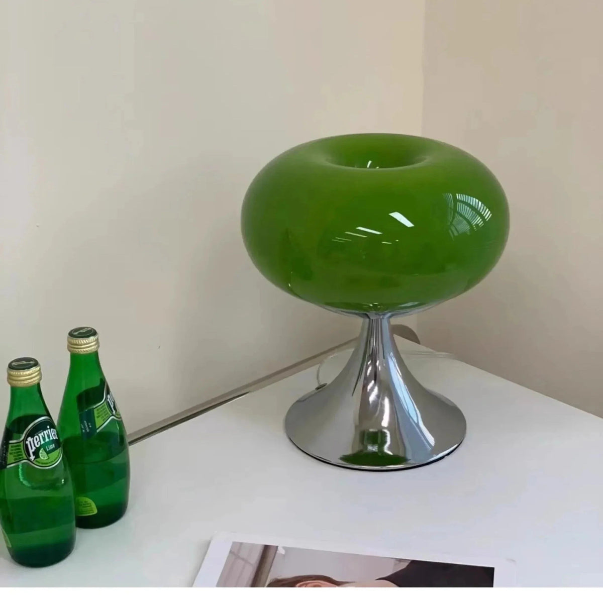 Niki | Apple Style Glass Table Lamp Bauhaus Design