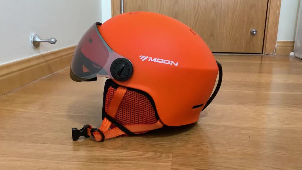 Niki | Autumn Quality Ski Helmet with Removable Parts – Safe and Comfortable for Outdoor Activities