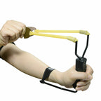 Niki | Collapsible slingshot for the wrist.