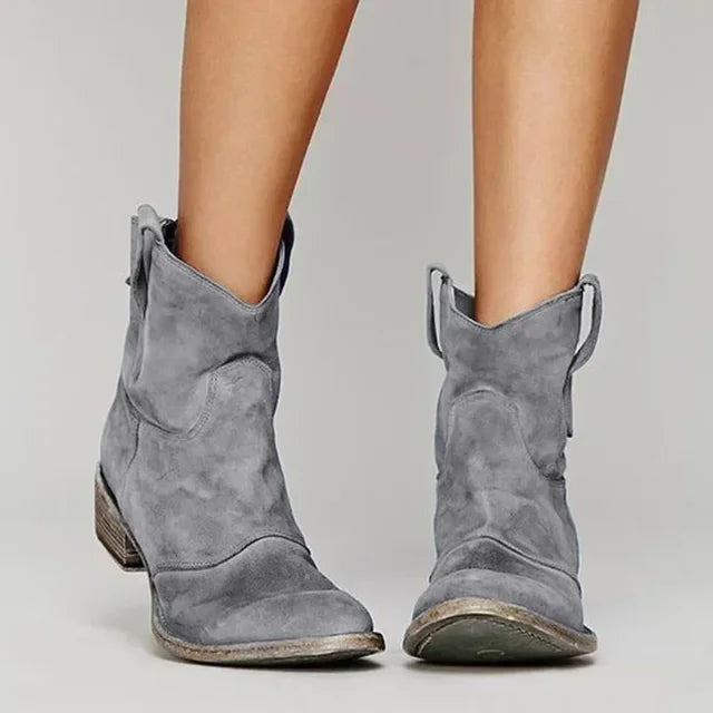 Niki | Effortless Vintage Cowboy Ankle Boots