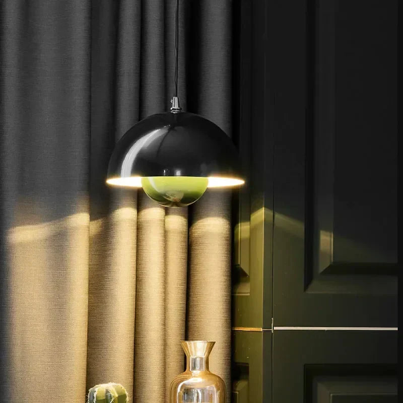 Niki | Danish Pendant Light Flower Head