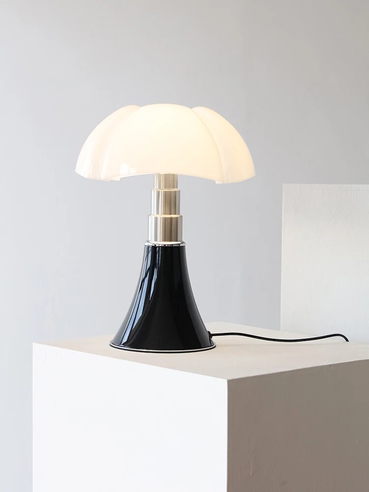 Niki | Adjustable LED Modern Designer Table Light