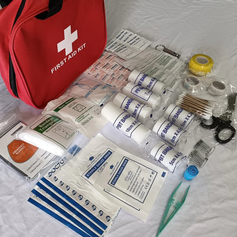 Niki | Essential 184-piece first aid kit | 50% DISCOUNT