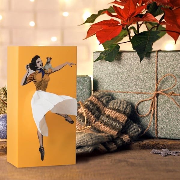 Niki | Flying Skirt Tissue Box