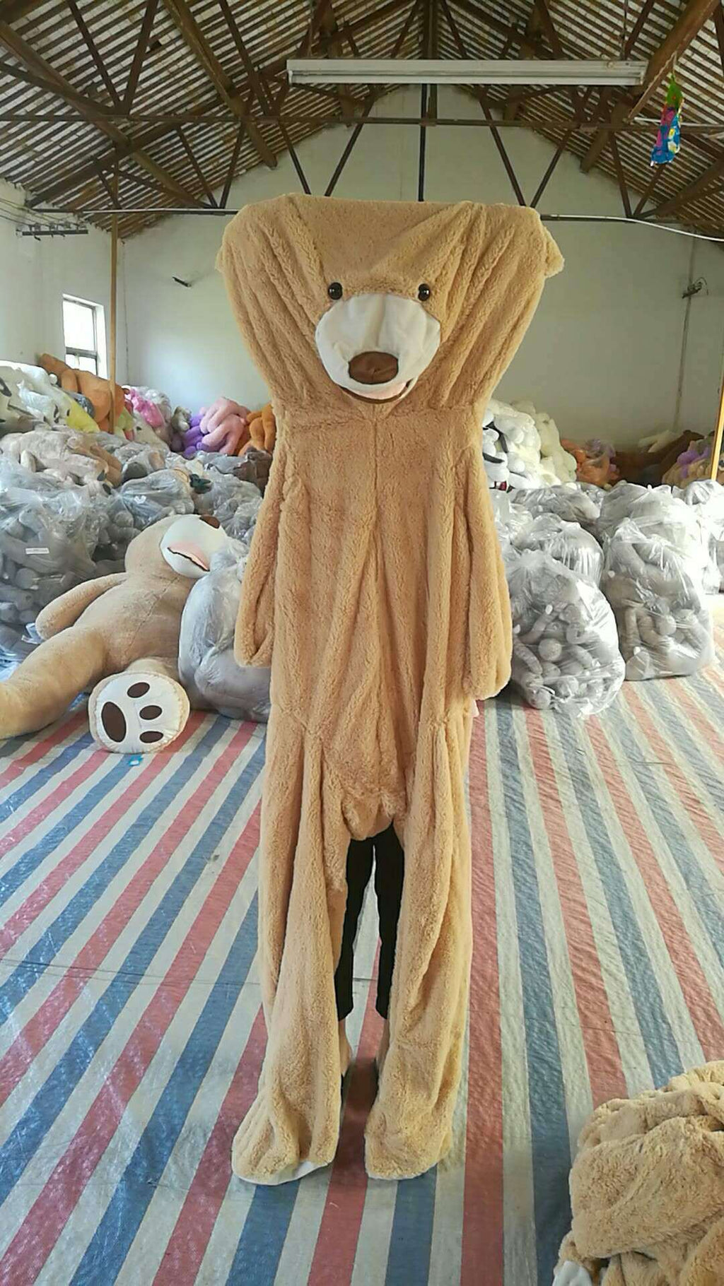 Niki | Giant Plush Teddy Bear – HugHero