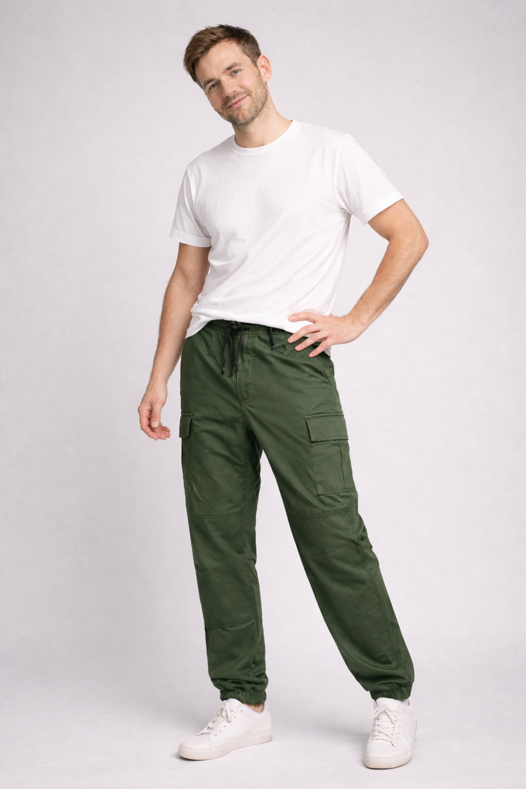 Men's Comfortable Relaxed Fit Cargo Pants