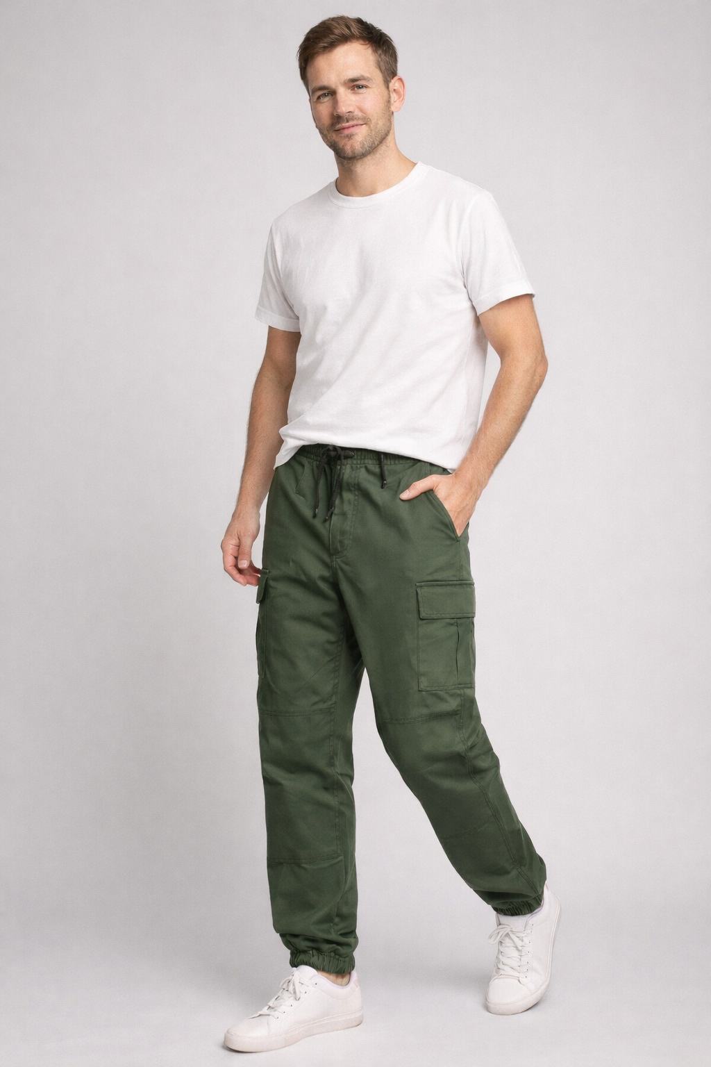 Men's Comfortable Relaxed Fit Cargo Pants
