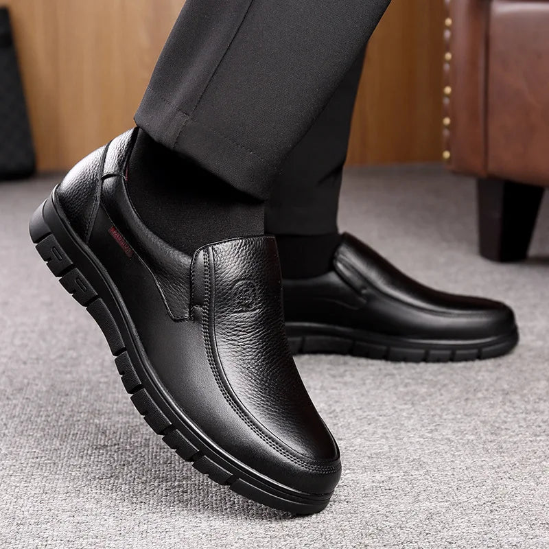 Men's Comfortable Genuine Leather Slip-On Loafers