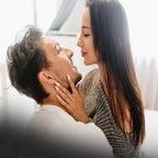 Niki | Men's Woody Spicy Cologne with Pheromone Enhancement