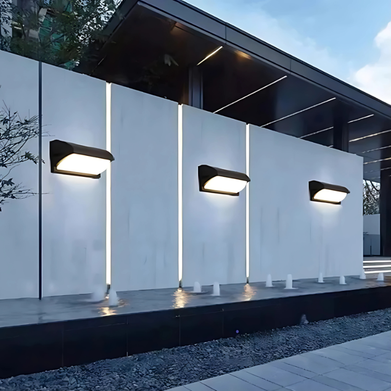 Niki | Modern Motion Sensor Outdoor Wall Light