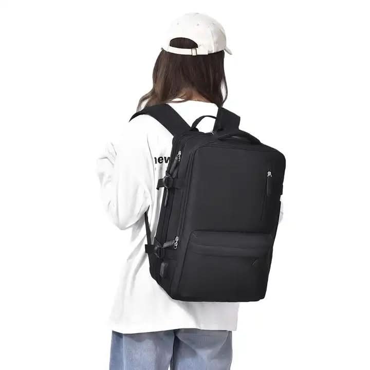 Niki | Robust adventure backpack with theft protection & smart design