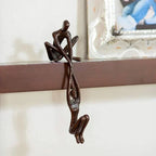 Niki | Sculpture Figurine Abstract Human Link