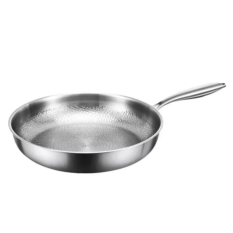 Niki | Hammered titanium frying pan, induction safe, naturally non-stick