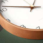 Niki | Wall Clock Made of Wood and Glass