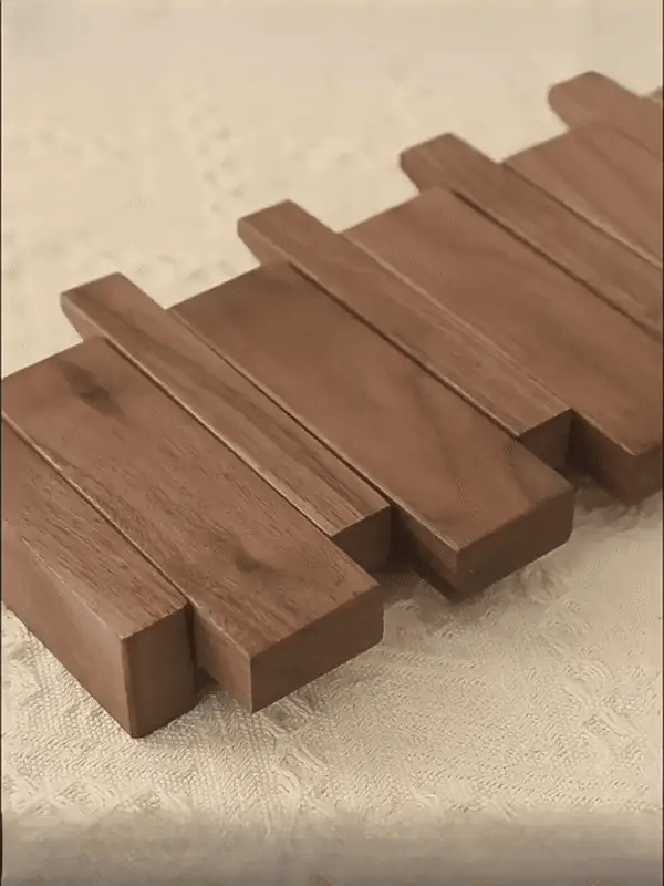 Niki | Wooden wall hook rack, piano key design