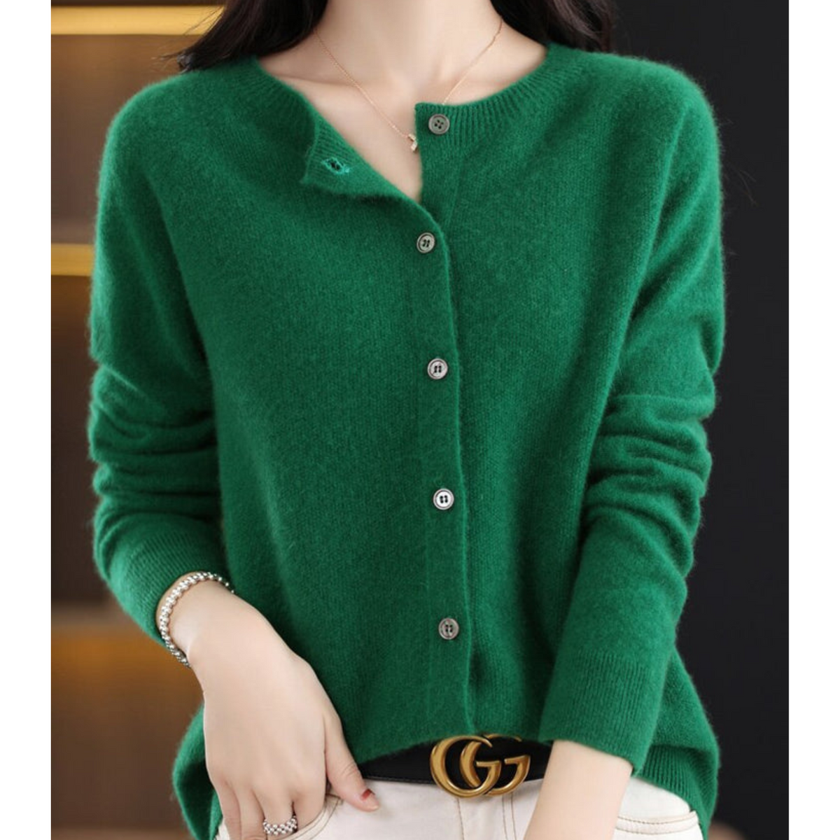 Women's Button-Front Cardigan in Merino Wool