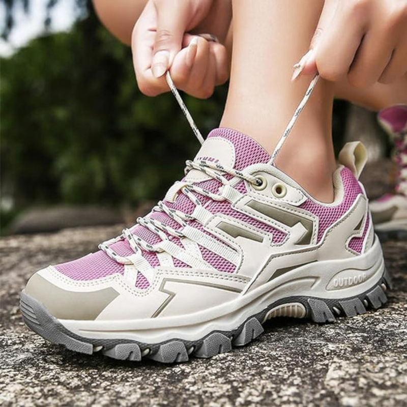 Women's Cushioned Trail Shoes