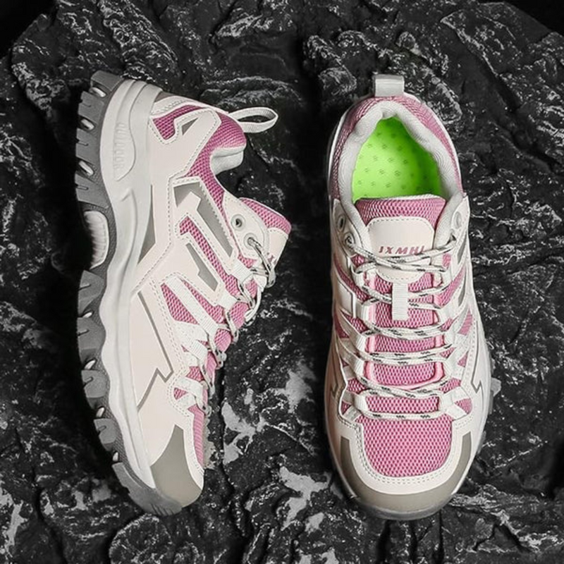 Women's Cushioned Trail Shoes