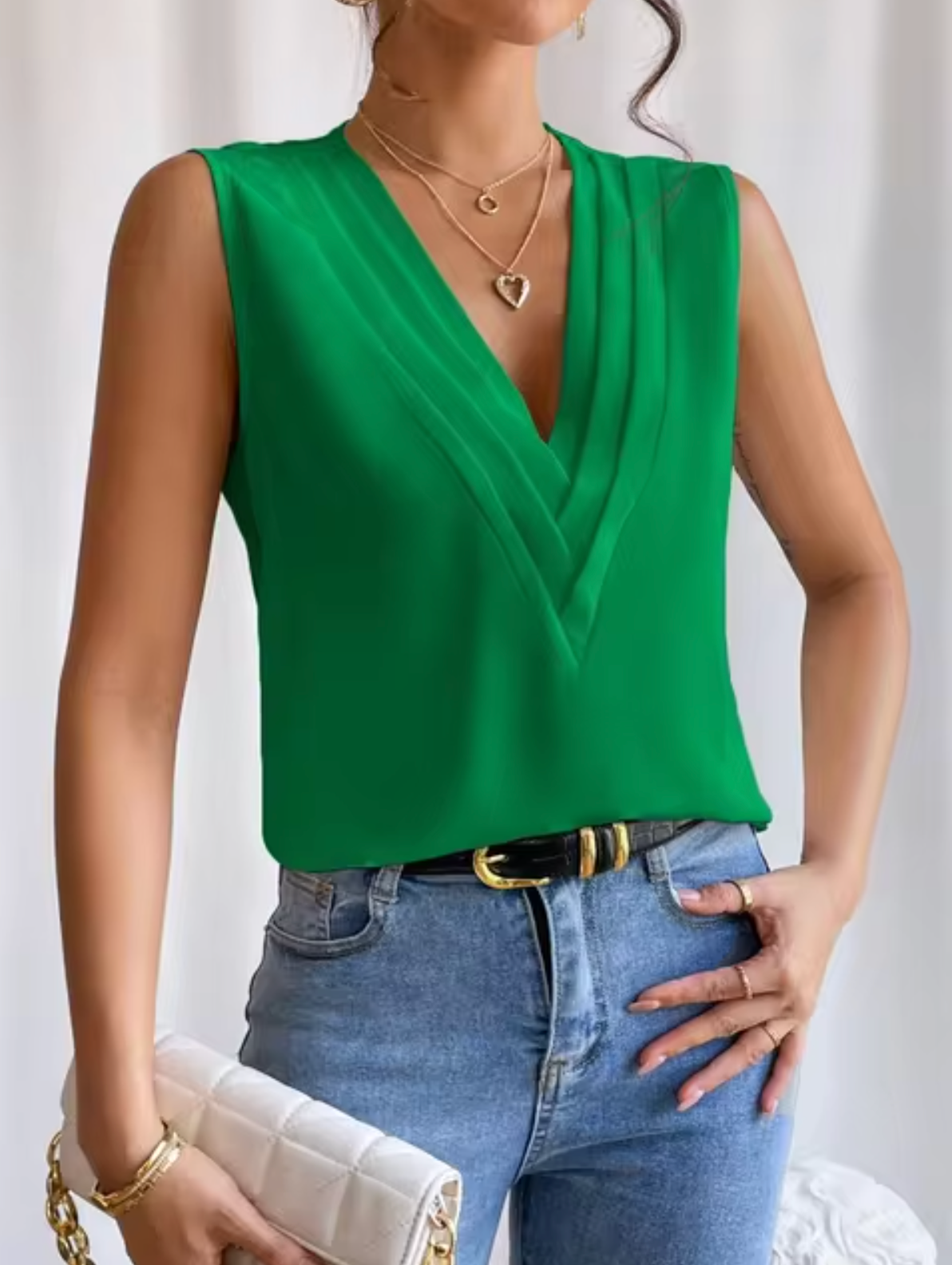 Women's Elegant Sleeveless Pleated V-Neck Top