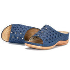Comfort Slides: Your Summer Footwear Essential