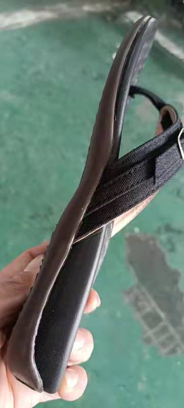 Supportive Flip-Flops for Foot Wellness