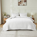 Gauze-Inspired Texture Quilt Set - Wave Stitch Collection