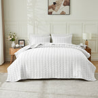 Gauze-Inspired Texture Quilt Set - Wave Stitch Collection