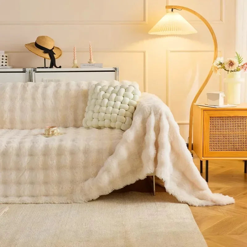 Luxurious Faux Fur Sofa Blanket for Warm Comfort