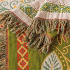 Reversible Bohemian Blanket: Soft Comfort with Floral Pattern
