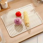 Foldable Silicone Drying Mat with Ridges