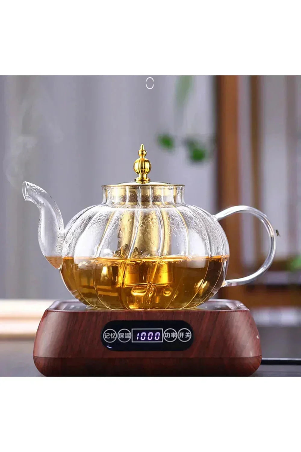 Stylish loose leaf teapot with tea infuser and lid — Elegant brew for tea lovers