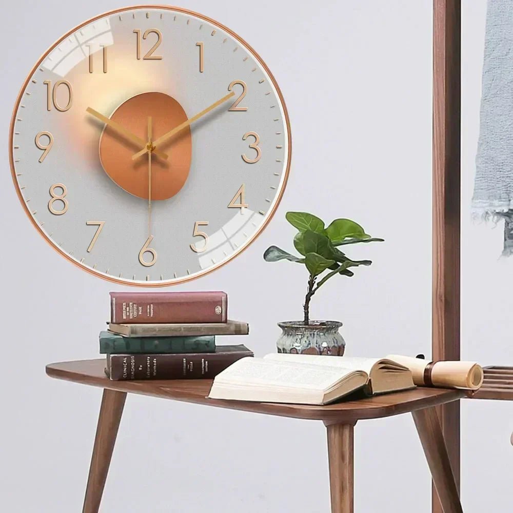 TICKLESS – Quiet wall clock with modern face and refined look