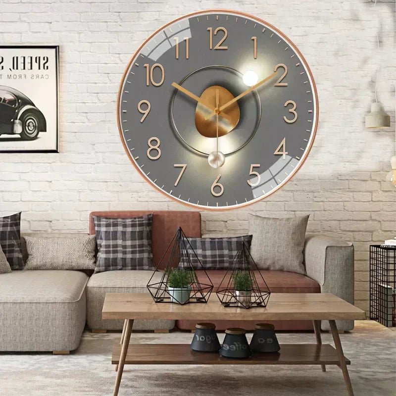 TICKLESS – Quiet wall clock with modern face and refined look