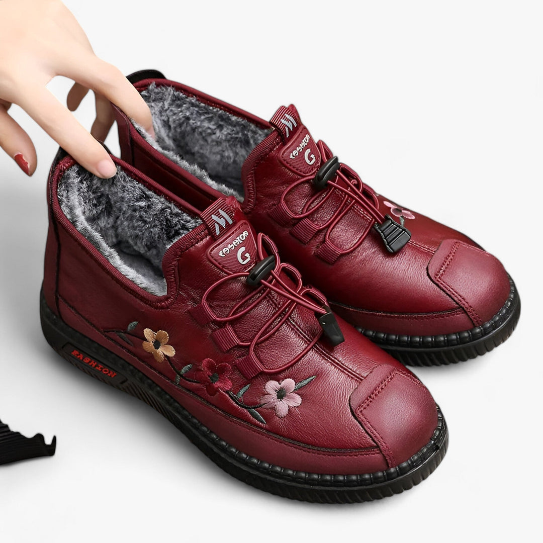 Women's Casual Shoes with Floral Embellishment